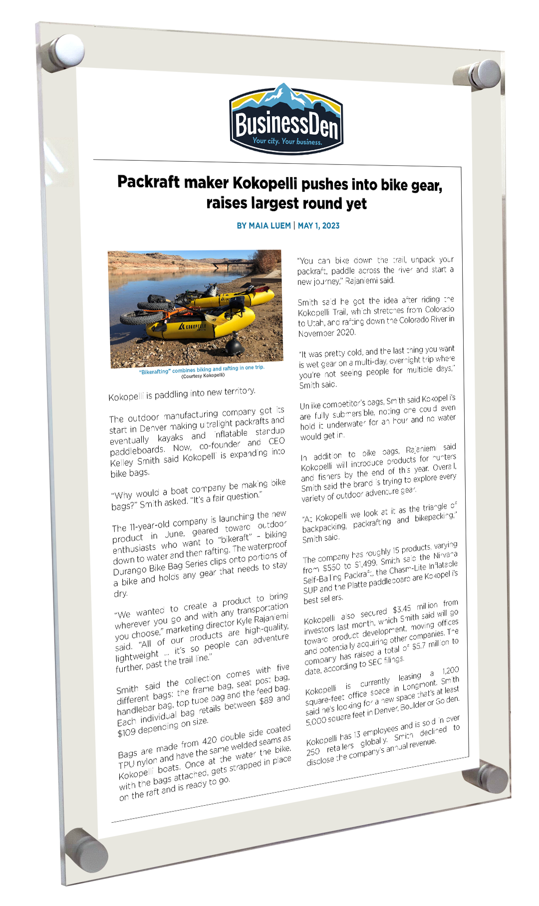 BusinessDen Article Acrylic Plaque