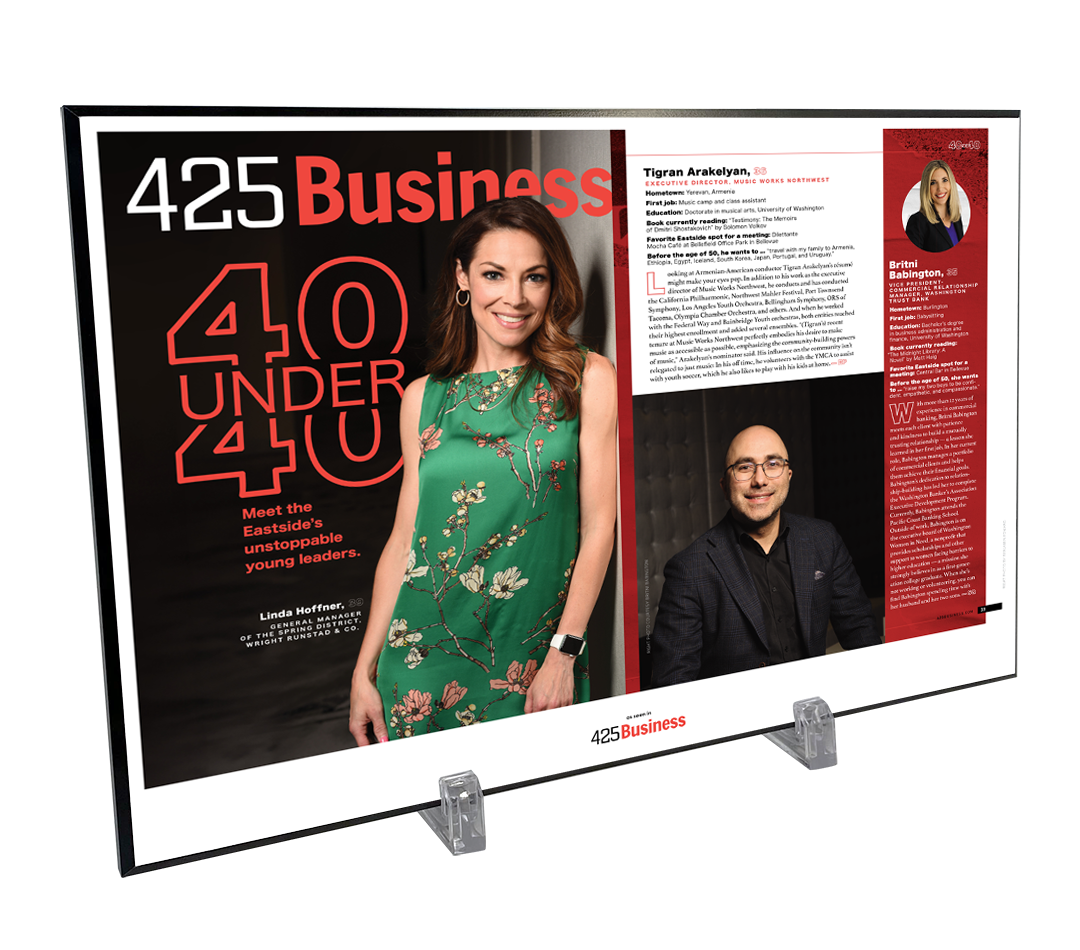425 Business Magazine Article & Cover Plaques