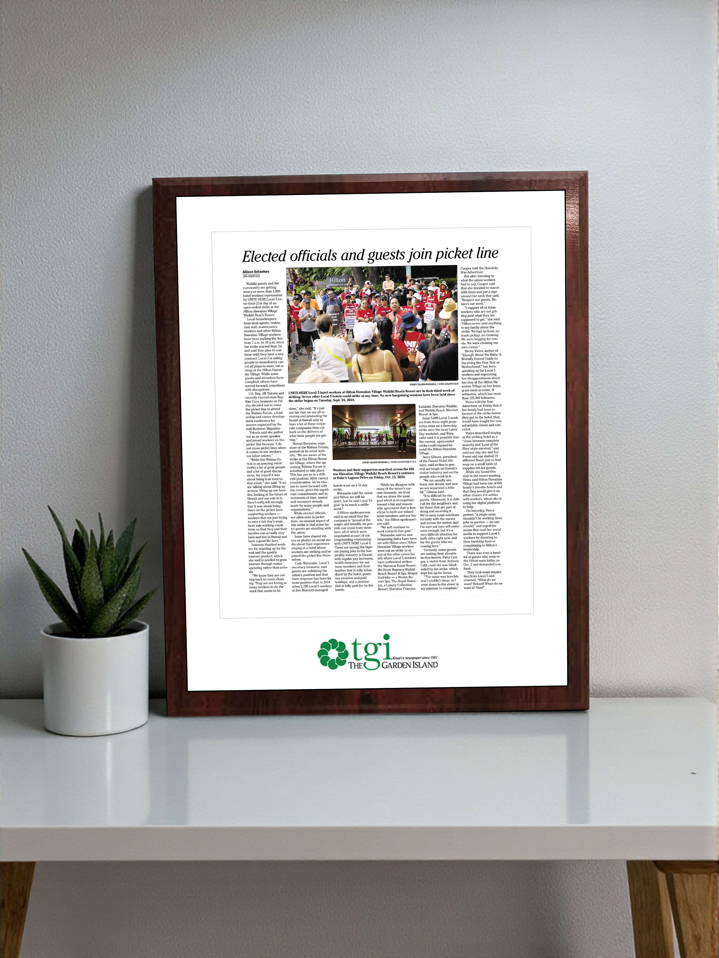 Oahu Publications Article - Classic Plaque