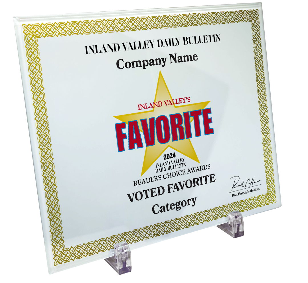 IVDB Best Of Certificate and Readers Choice - Crystal Plaque